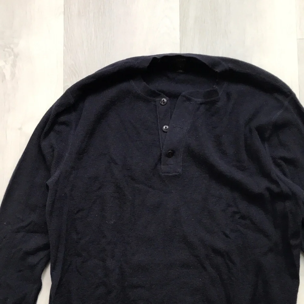 J CREW HENLEY WOOL HENLEY LONG SLEEVE NAVY PULLOVER WOMENS LARGE